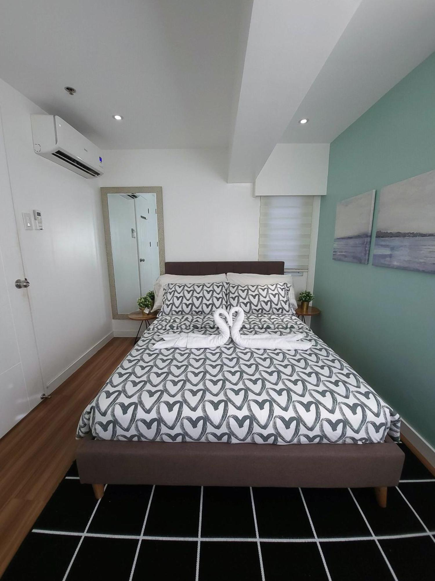 Muggle Stay Guest House - Bonifacio Global City Taguig Manila Exterior foto